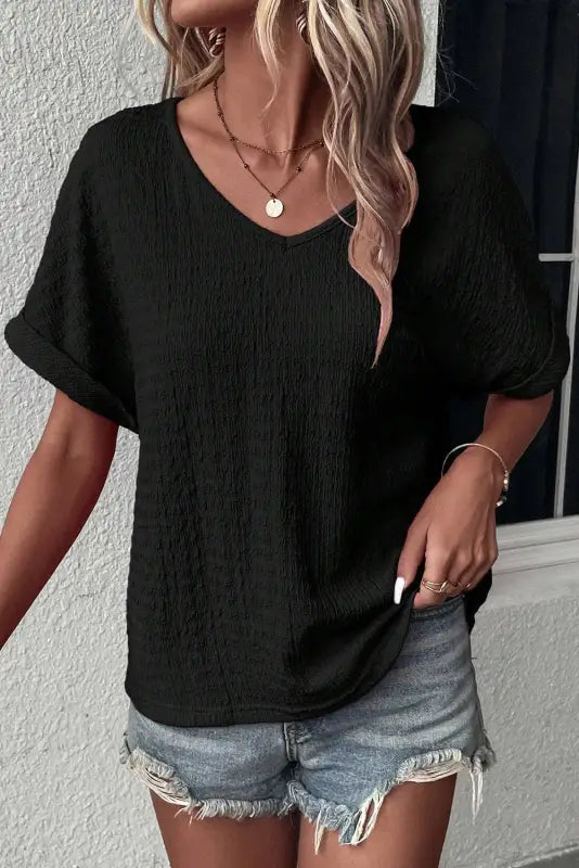 Textured v-neck t-shirt - t-shirts