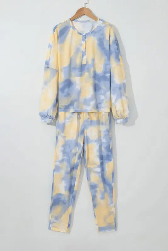 Tie dye henley top and pants outfit at fashionfitz