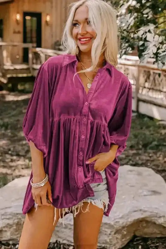Velvet Tunic Babydoll Shirt styled with denim shorts, featuring a collared neckline and relaxed fit for casual autumn outfits.