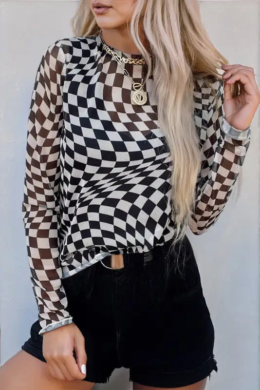 Urban grid mesh top – bold modern checkered elegance