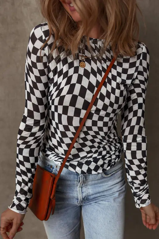 Urban grid mesh top – bold modern checkered elegance