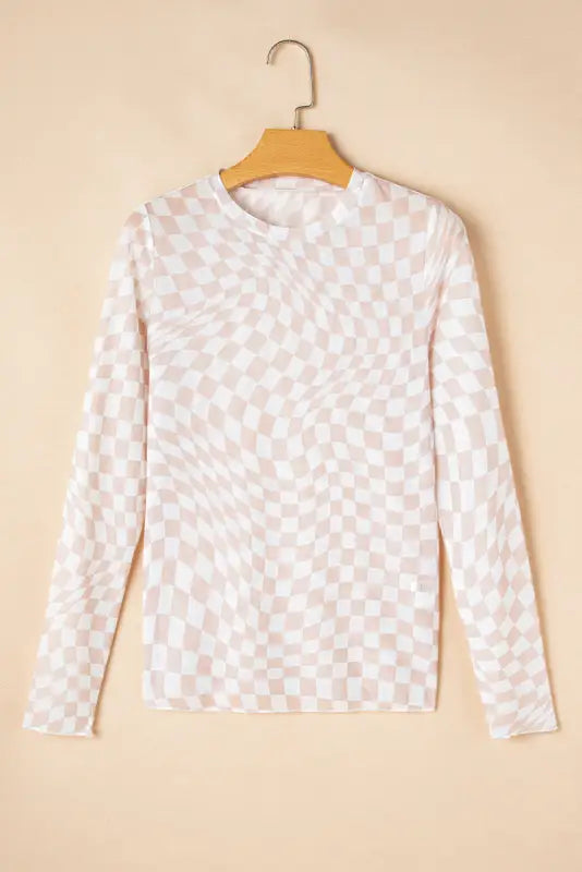 Urban grid mesh top – bold modern checkered elegance