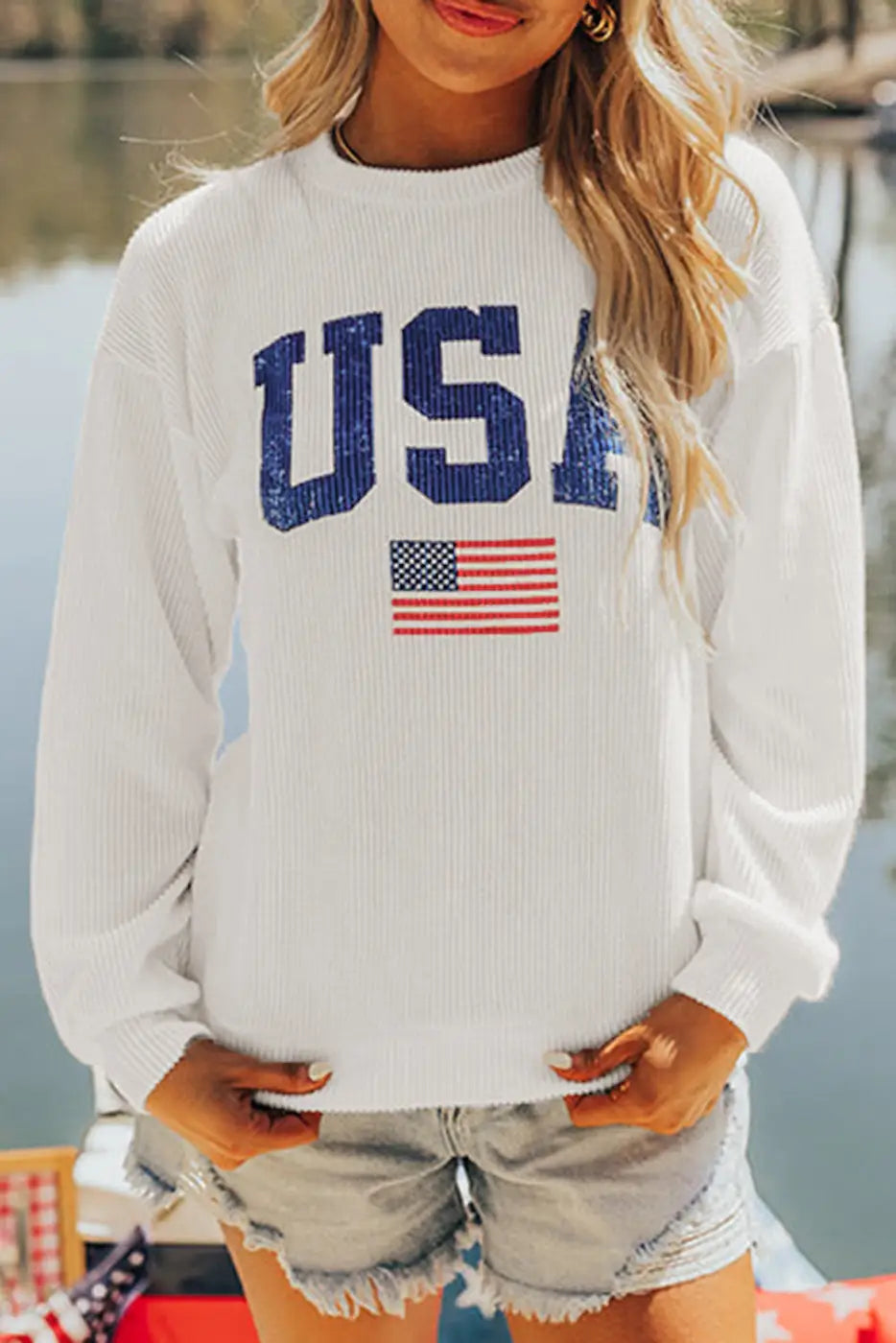 Usa flag corded graphic sweatshirt - white / s / 75% polyester + 20% viscose + 5% elastane - sweatshirts