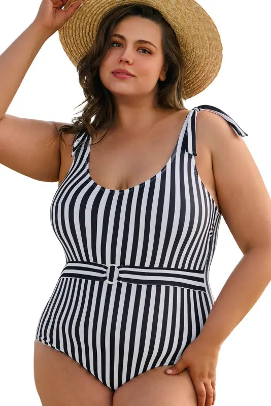 Vertical stripes one-piece swimsuit - plus size | fashionfitz