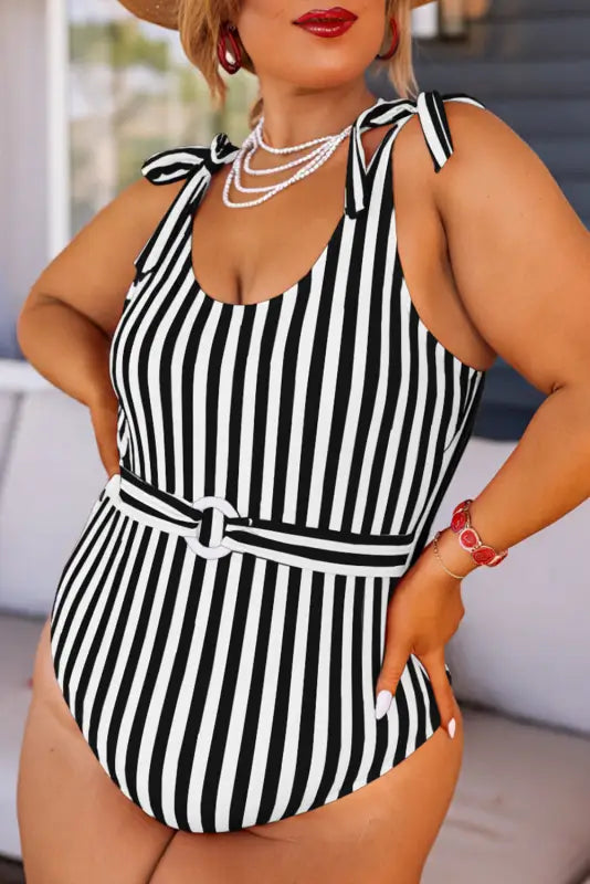 Vertical stripes one-piece swimsuit - plus size | fashionfitz