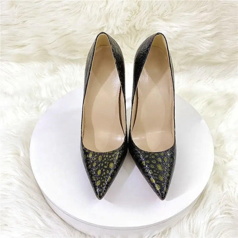 Vintage snake skin pattern high heels stiletto shoes - brown black 8cm / 33 - pumps