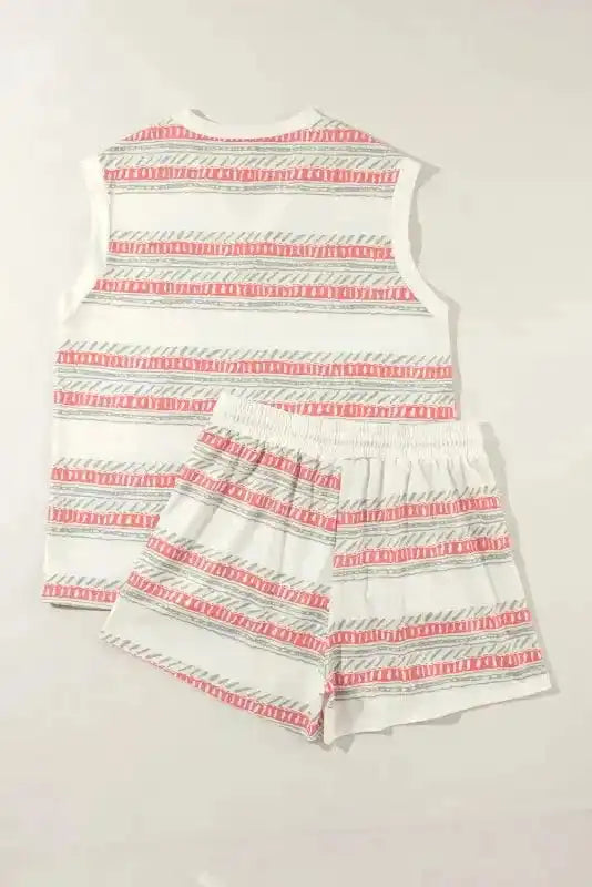 Western Casual Tank Top and Shorts Outfit - Fashionfitz