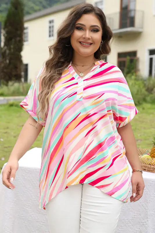 White abstract plus size top - short sleeve notched neck - size/plus tops/plus blouses & shirts