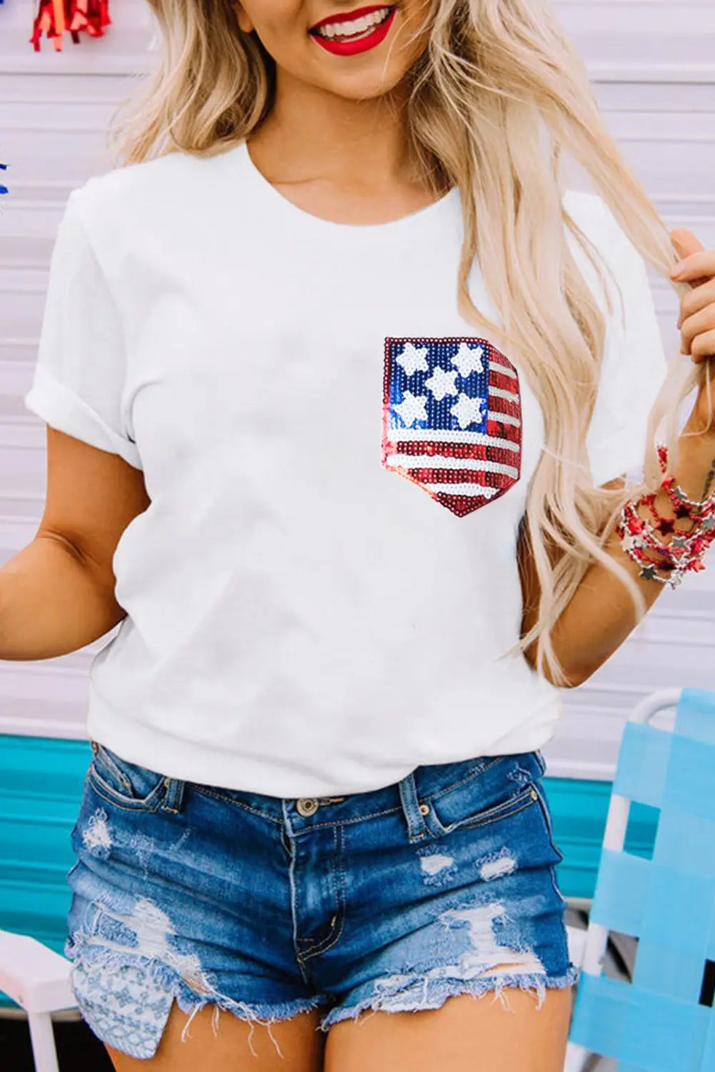 White american flag sequin pocket patched t-shirt - s / 62% polyester + 32% cotton + 6% elastane - graphic t-shirts