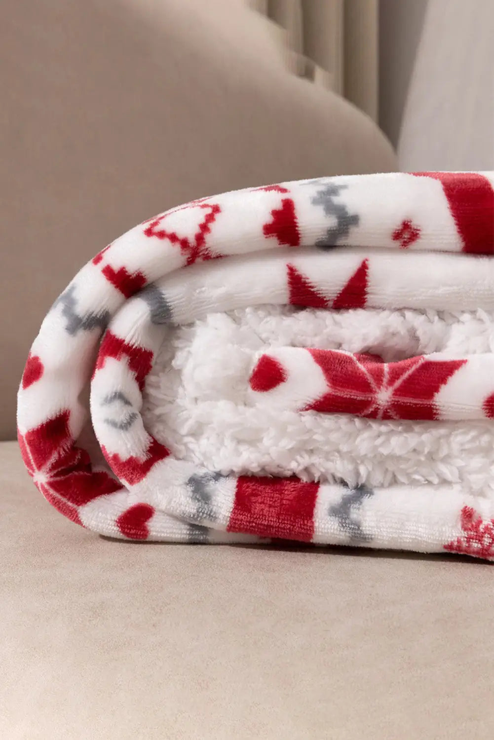 White christmas reindeer snowflake printed sherpa blanket - one size / 100% polyester - gifts
