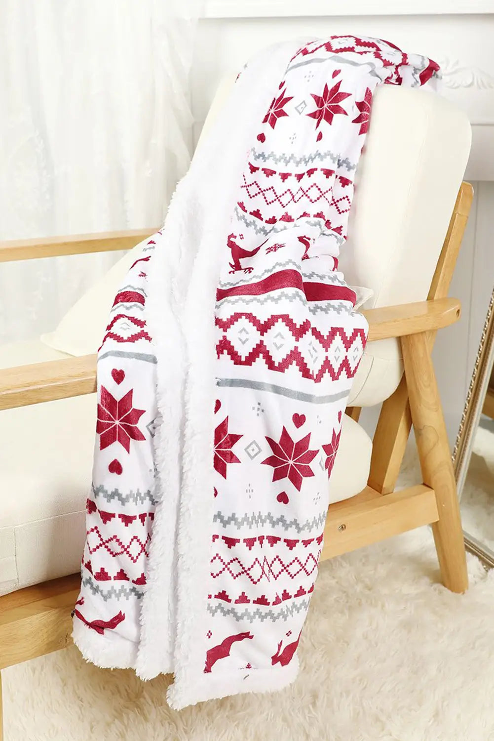 White christmas reindeer snowflake printed sherpa blanket - one size / 100% polyester - gifts