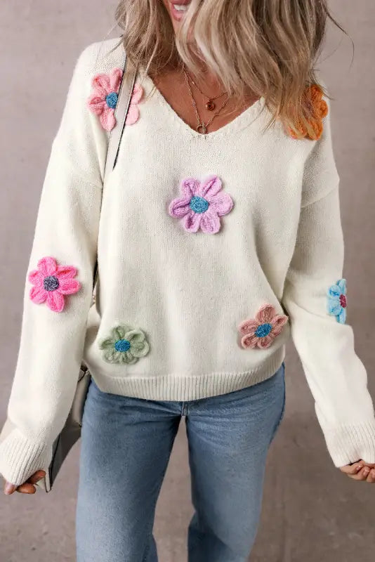 White crochet flower v-neck jumper | women’s jumpers