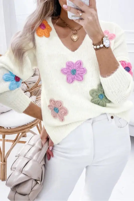 White crochet flower v-neck jumper | women’s jumpers