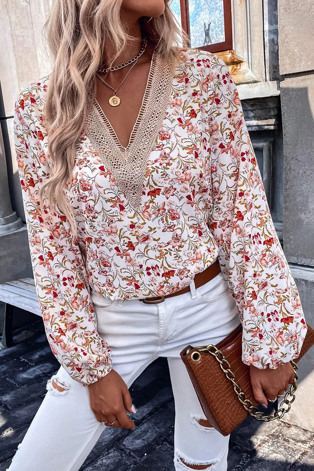 White floral long sleeve lace v-neck blouse - s / 100% polyester - tops