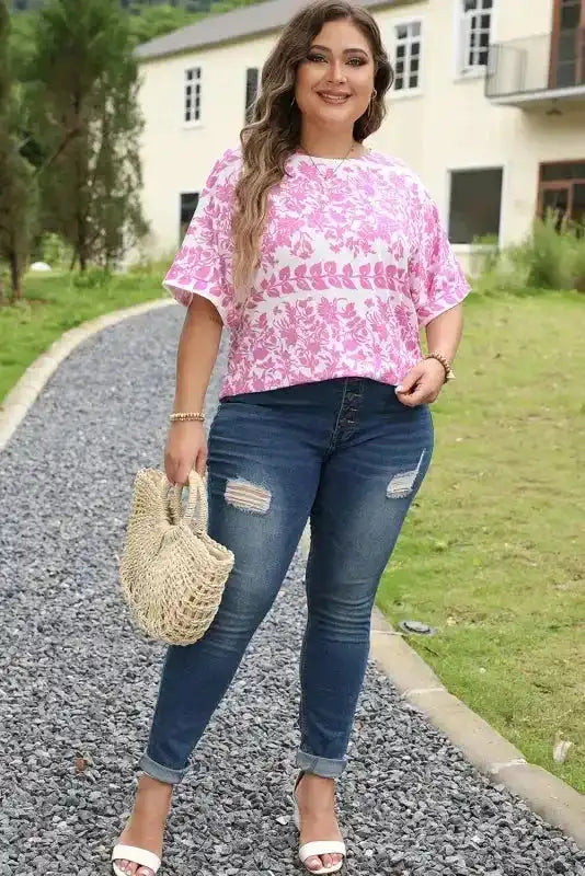 White Floral T-Shirt - Curved Hem Plus Size - Fashionfitz