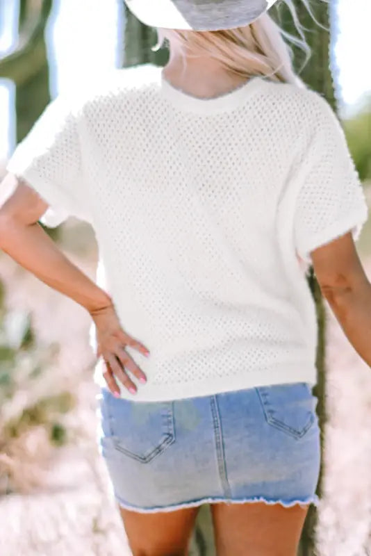 White fuzzy t-shirt - eyelet knitted sweater