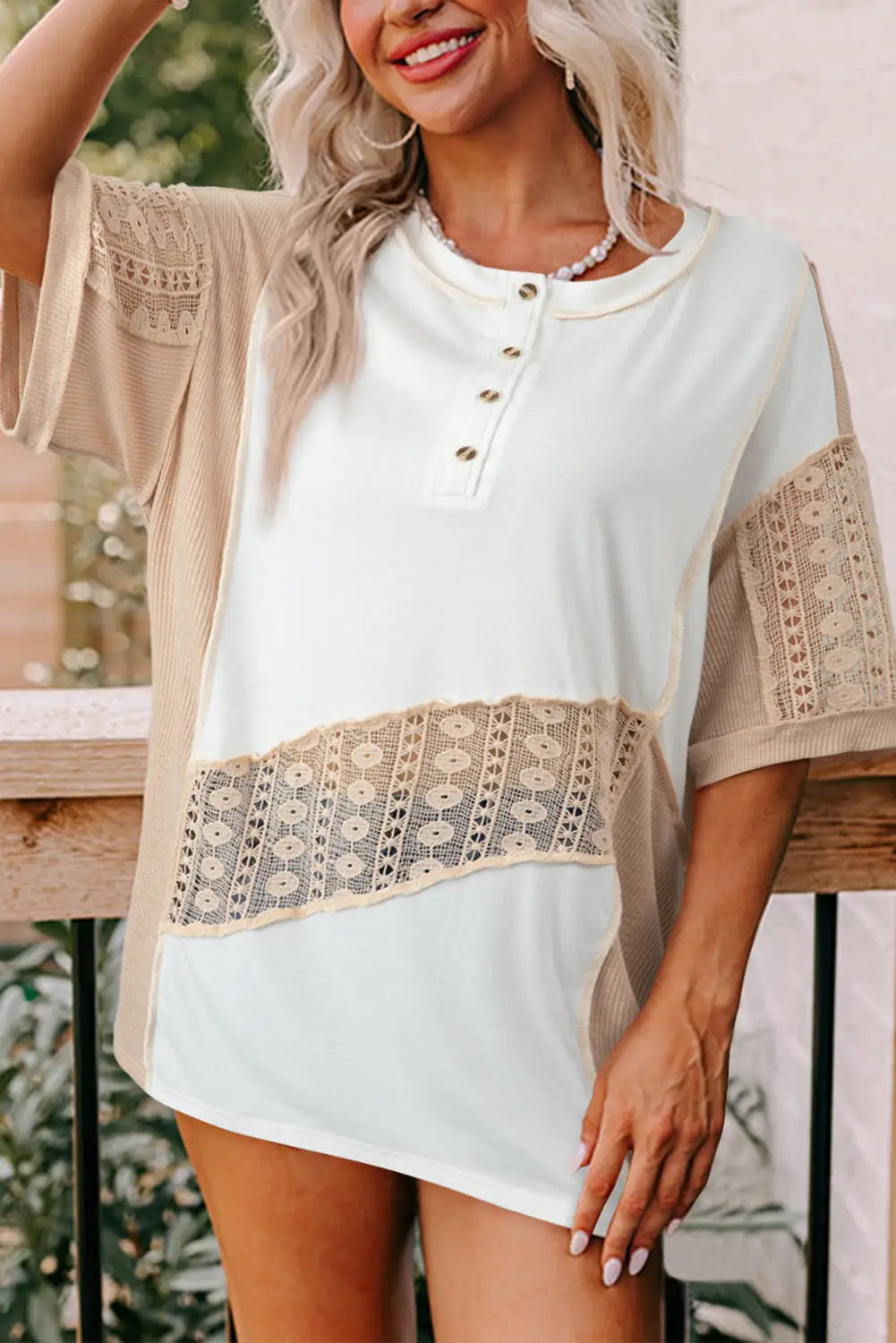 White lace splicing ribbed patchwork short sleeve henley top - l / 65% polyester + 30% viscose + 5% elastane - t-shirts