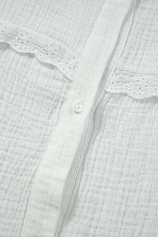 White lace trim crinkle knot hem sleeveless shirt - tops