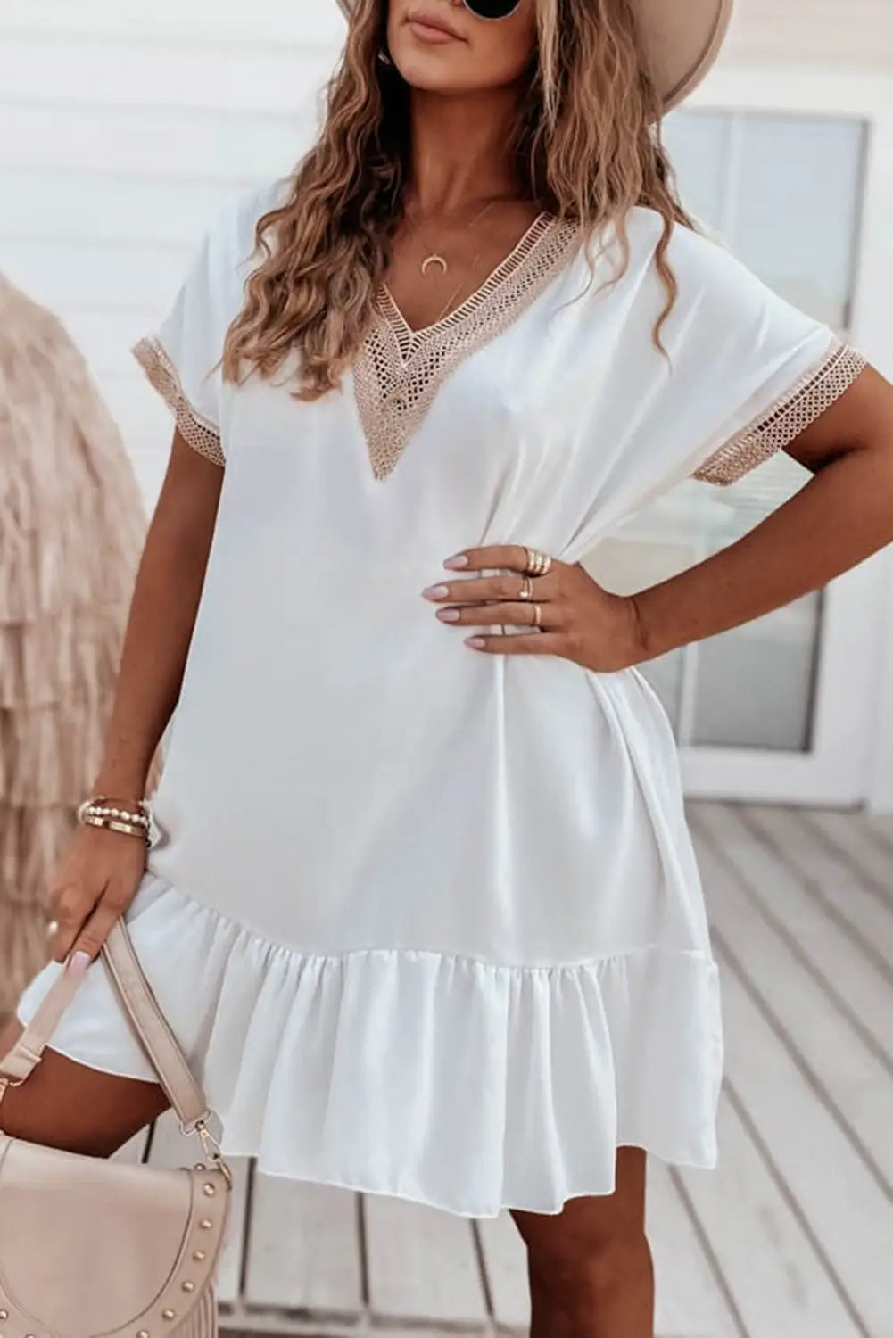 White lace trim short sleeve ruffled mini dress - l / 95% cotton + 5% elastane - dresses