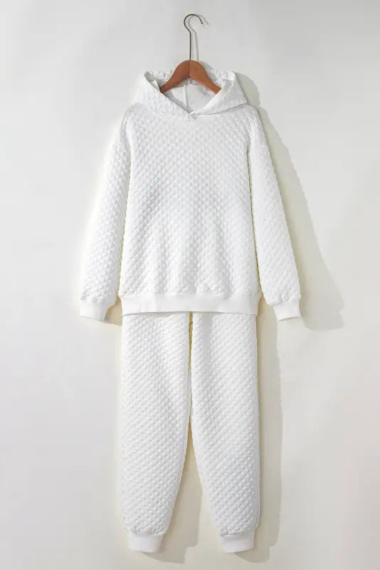 White quilted hoodie and sweatpants two piece set