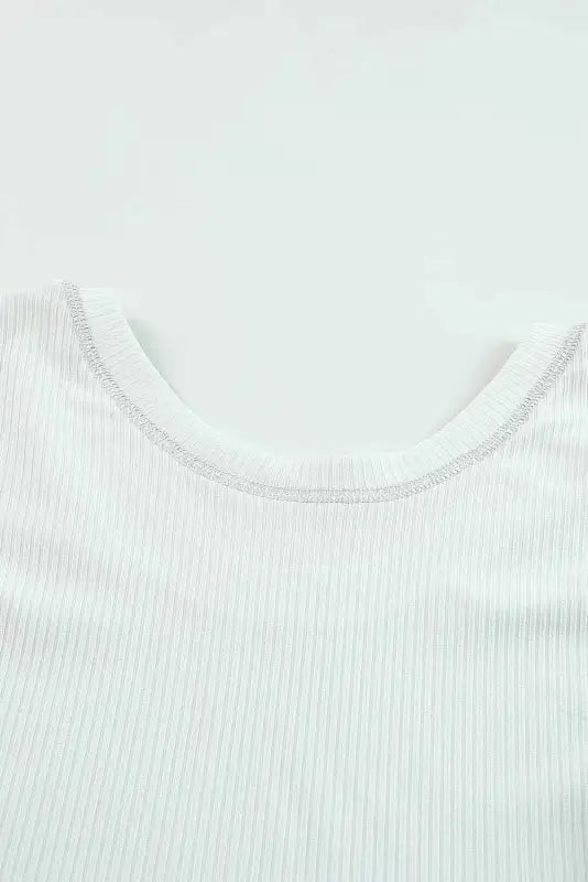 White round neck half sleeve ribbed knit top - t-shirts