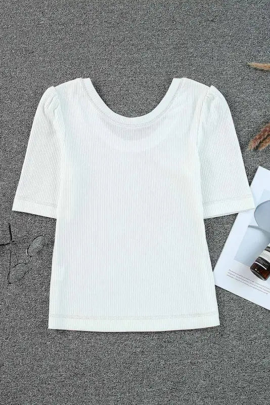 White round neck half sleeve ribbed knit top - t-shirts