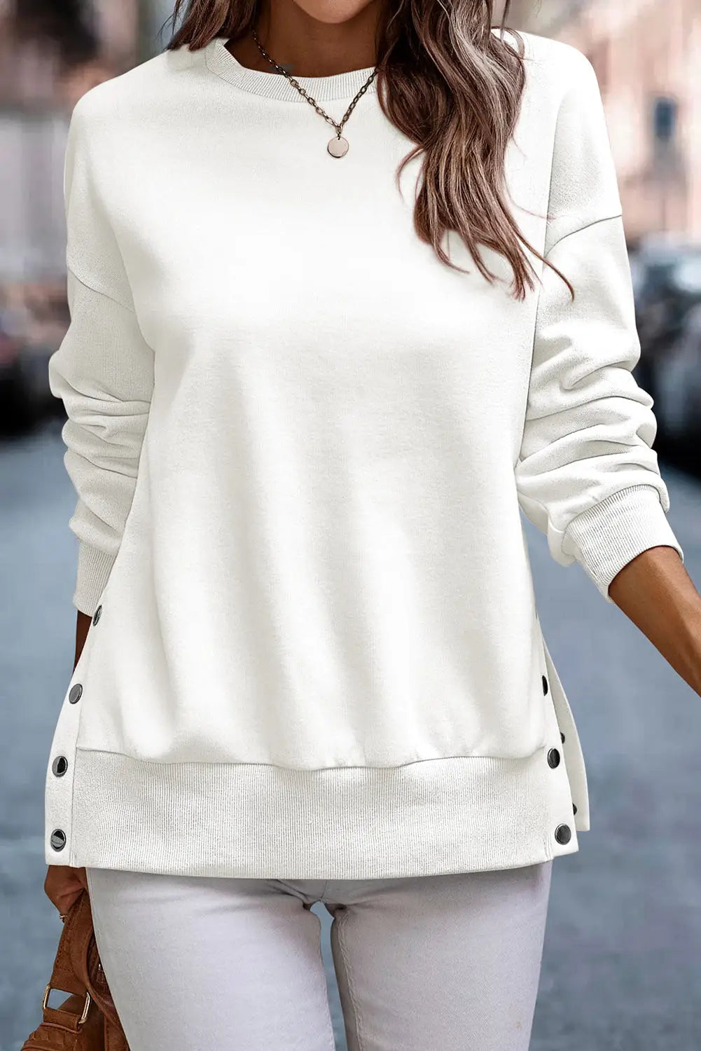 White snap buttons side splits pullover sweatshirt - tops