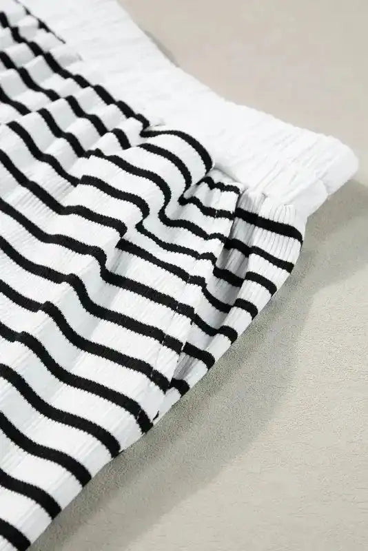 White Stripe Contrast Edge Tee and Shorts Set - Fashionfitz