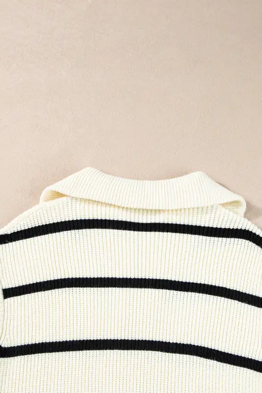 White stripe knit top - zipped collar cap sleeve