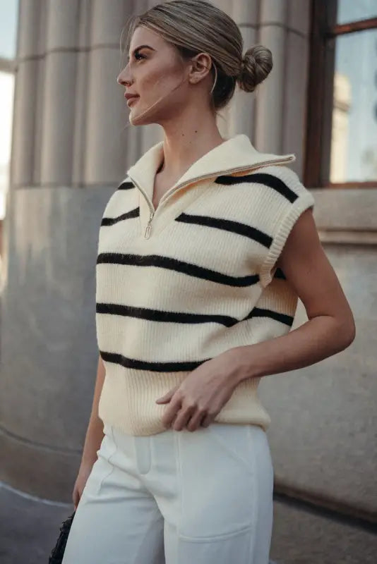 White stripe knit top - zipped collar cap sleeve