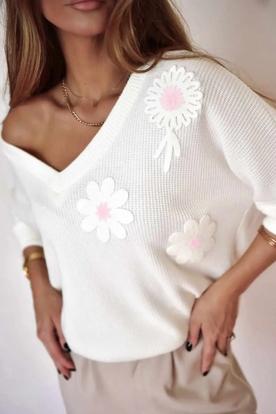 White top - flower applique knitted v neck - tops & tees