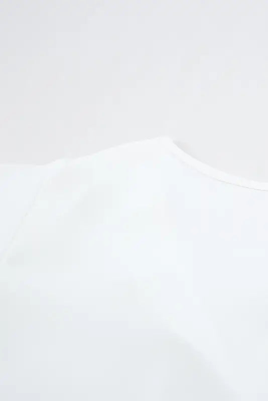 White v neck short sleeve tee - t-shirts