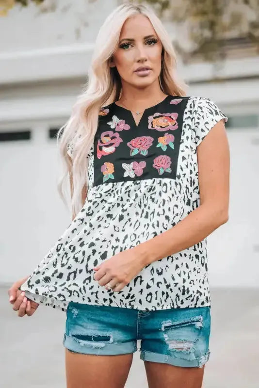 Wild Flower Embroidered Shift Top - Fashionfitz
