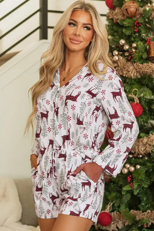 Cozy winter wonderland loungewear - snuggle up in style