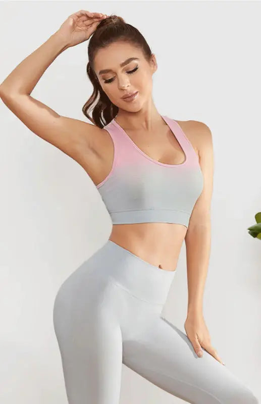 Women’s seamless breathable moisture wicking bra yoga set - pastel pink / s - activewear leggings sets